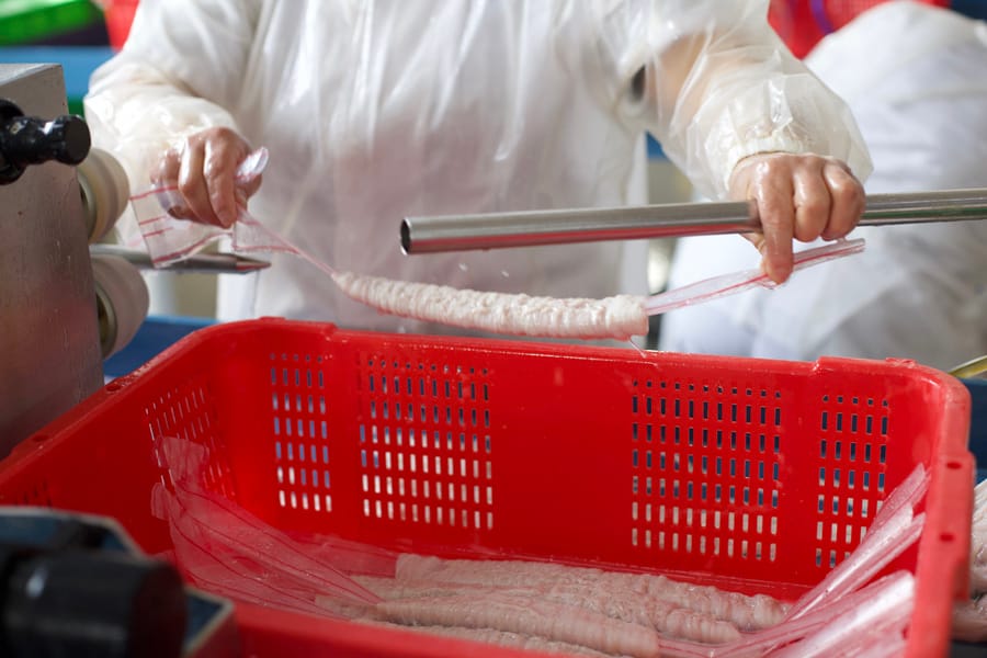Soft tubes being filled with selected casings in Shaoshan